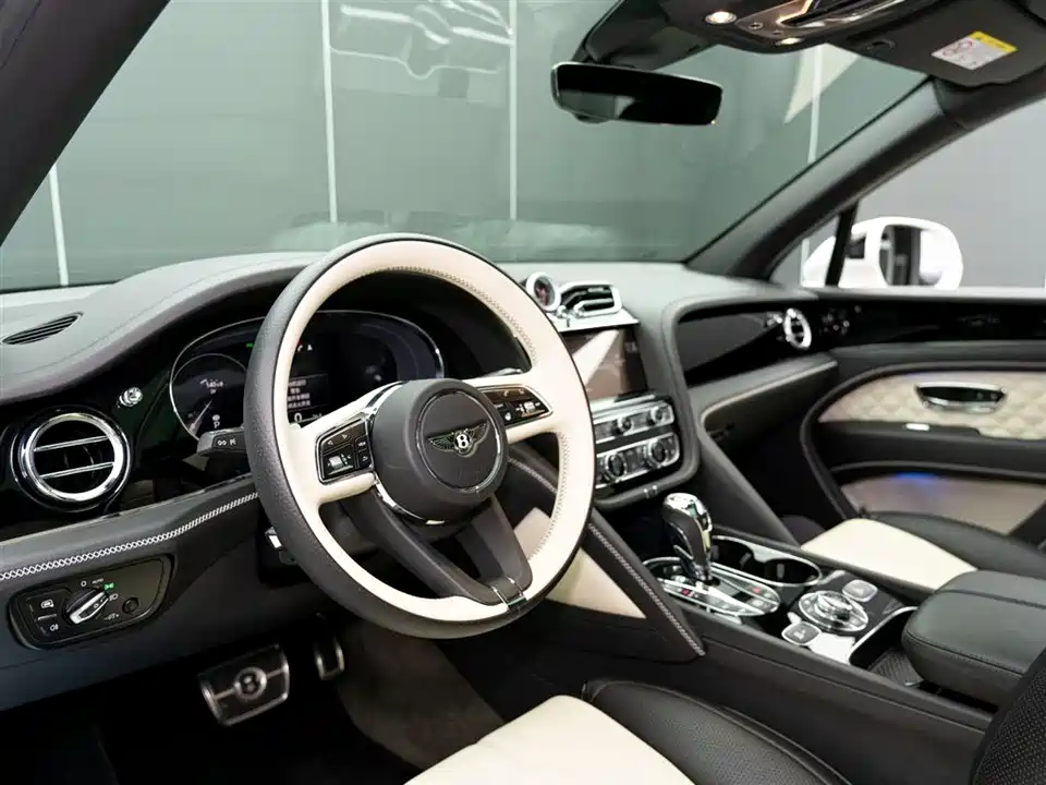 Bentley Tim Yue Bentley Tim Yue