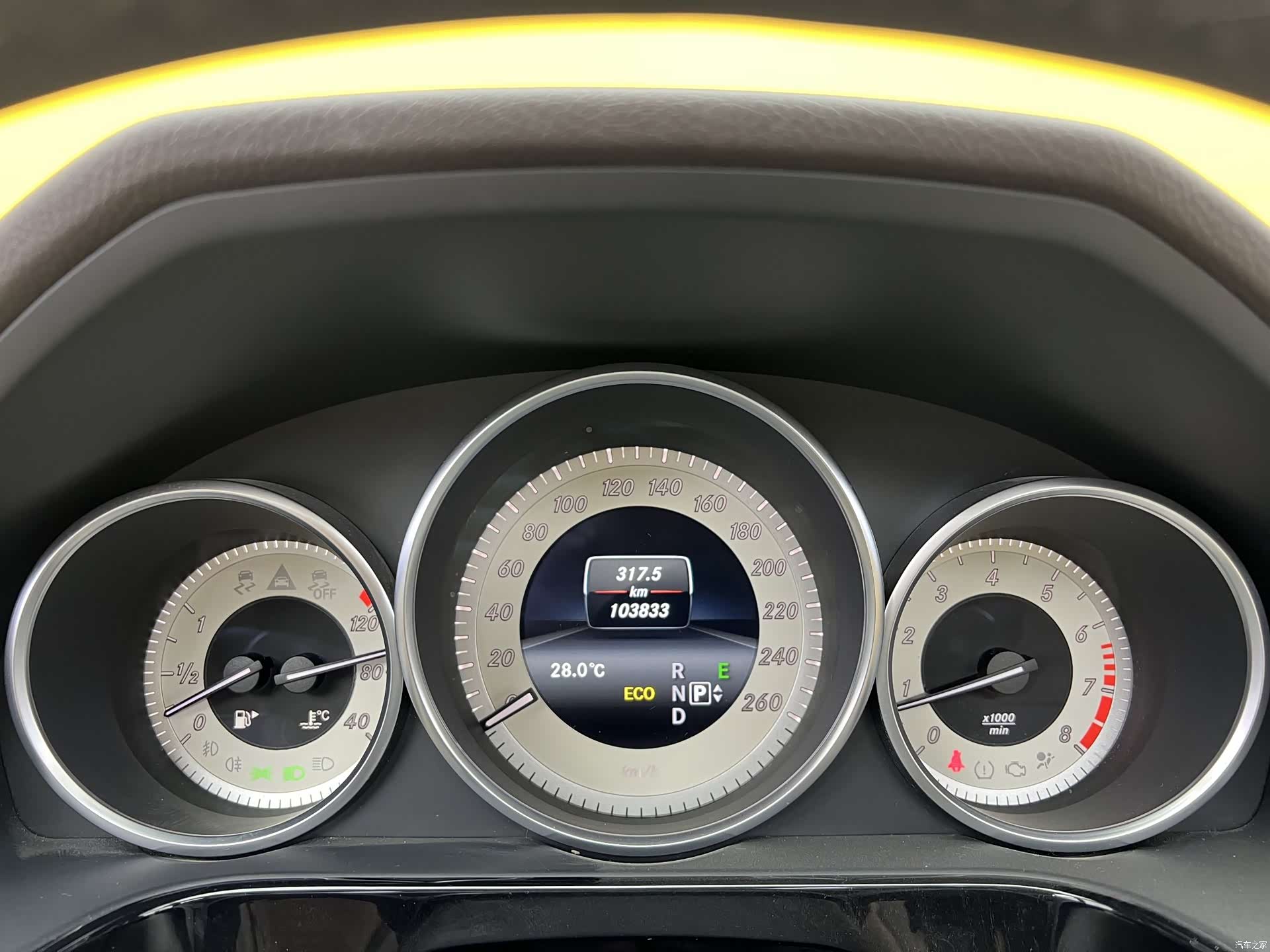 Mercedes-Benz E-Class, 2014 18