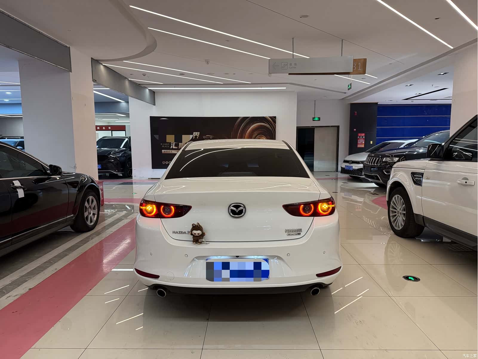 Mazda Mazda3, 2024 18