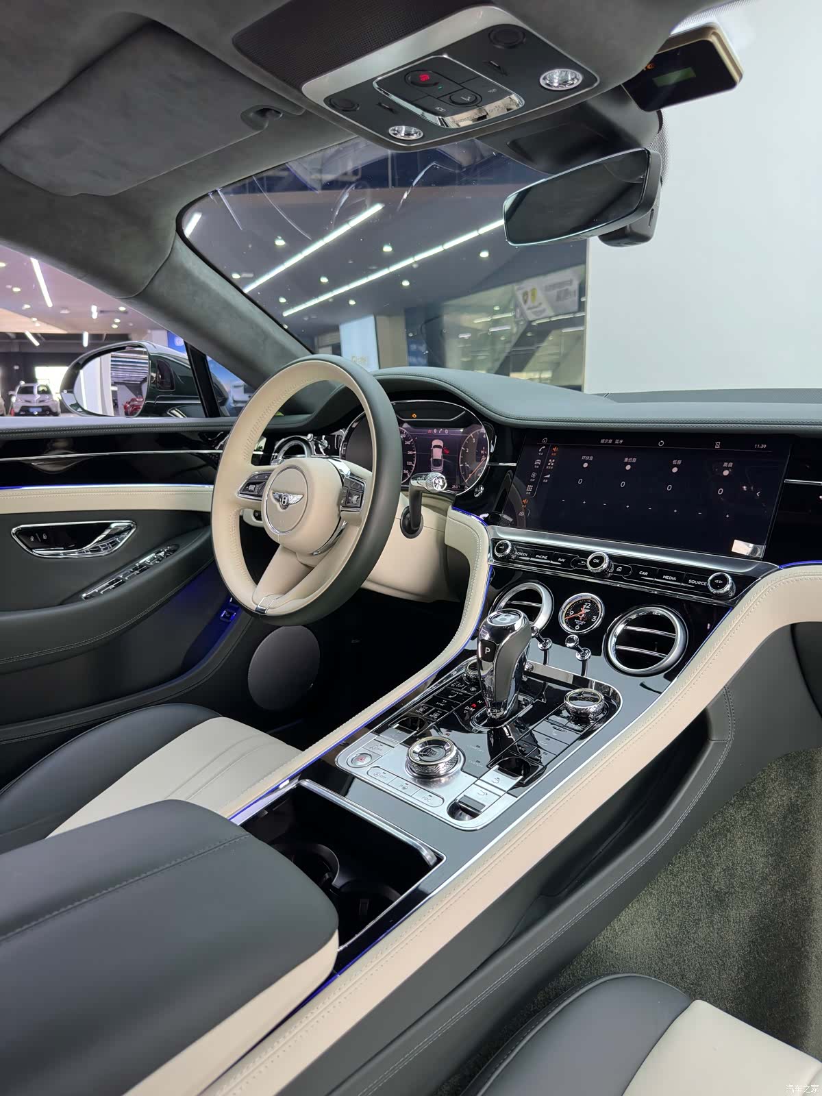 Bentley Continental GT, 2021 14