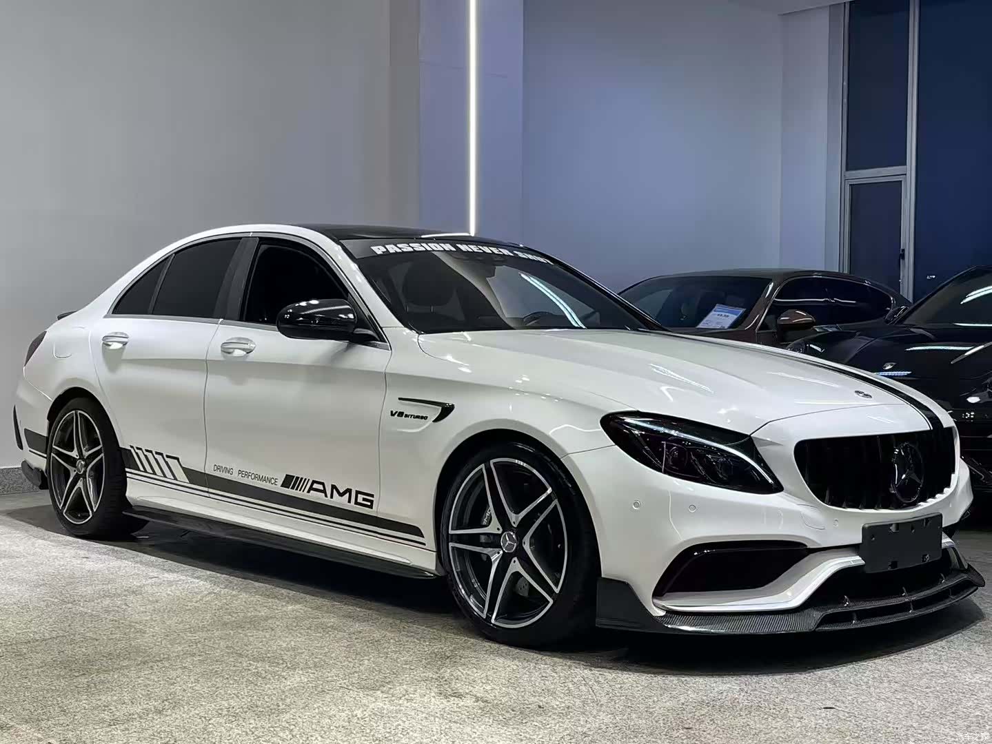 Mercedes-Benz C-Class, 2019 3