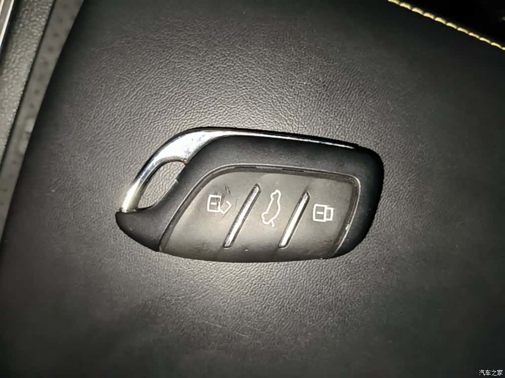 Roewe RX5, 2021 9