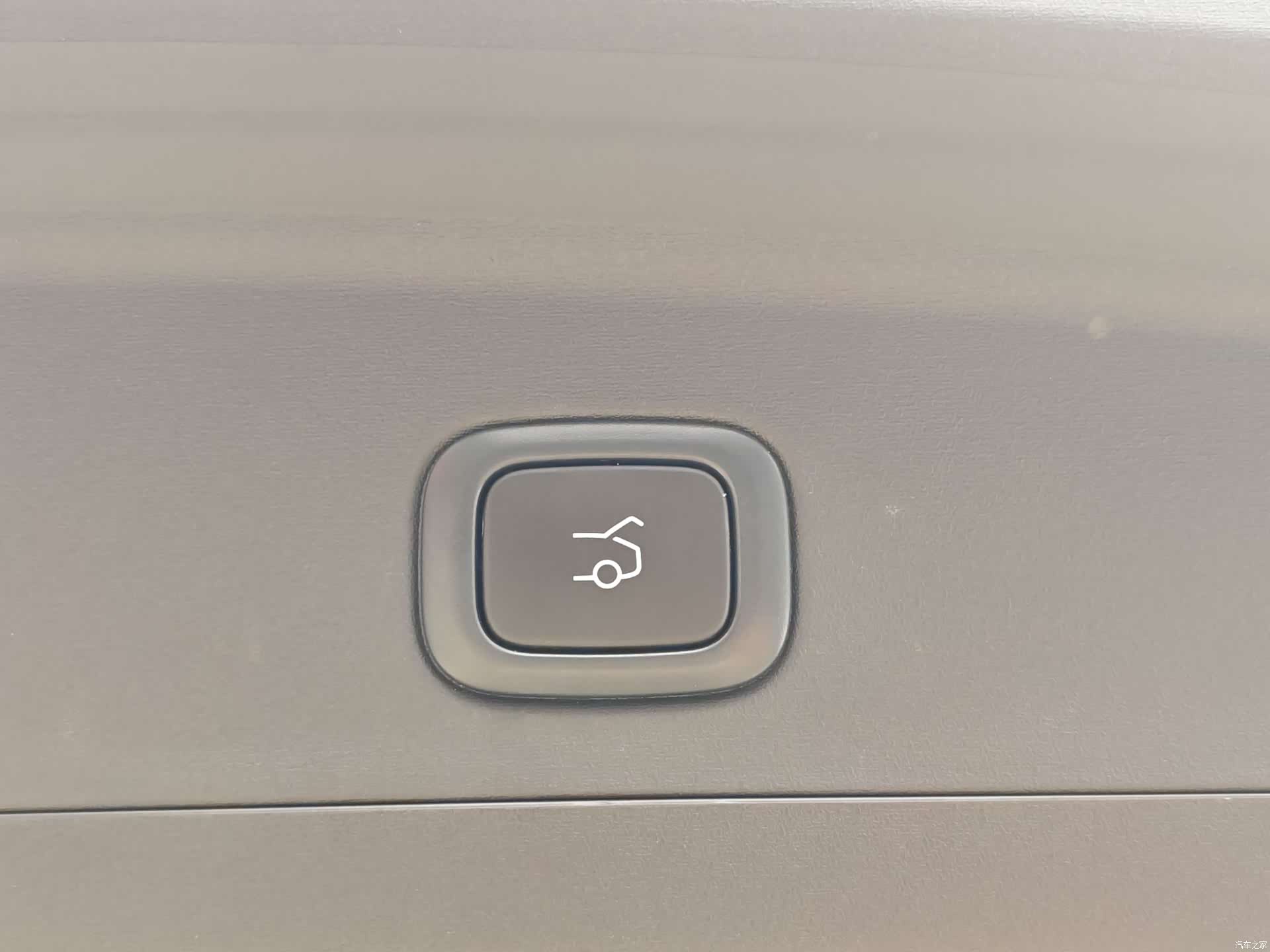 NIO ES6, 2024 18