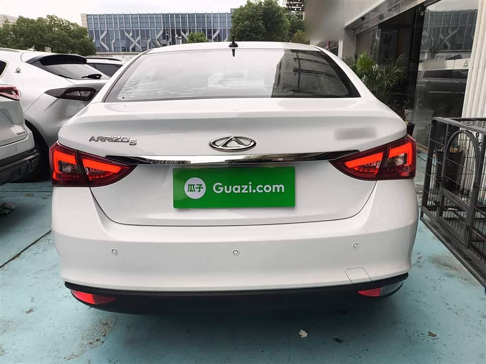 Chery Arrizo 5