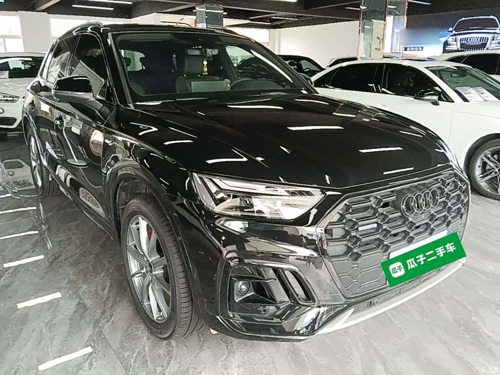 Audi Q5L, 2025 4