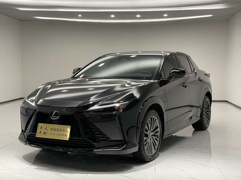 Lexus RZ