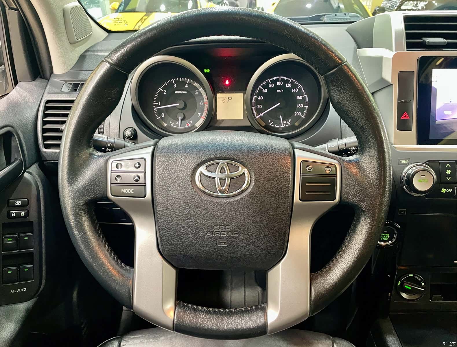 Toyota Prado, 2015 13