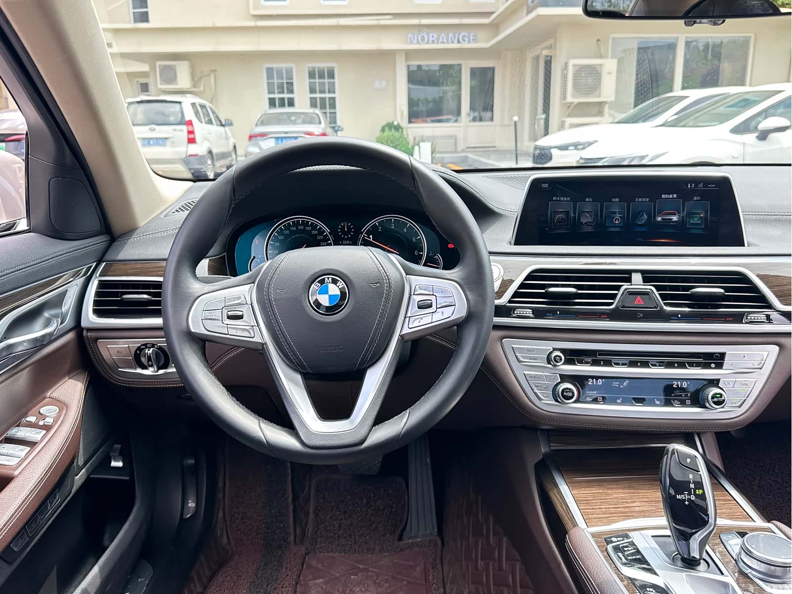BMW 7 Series, 2017 17