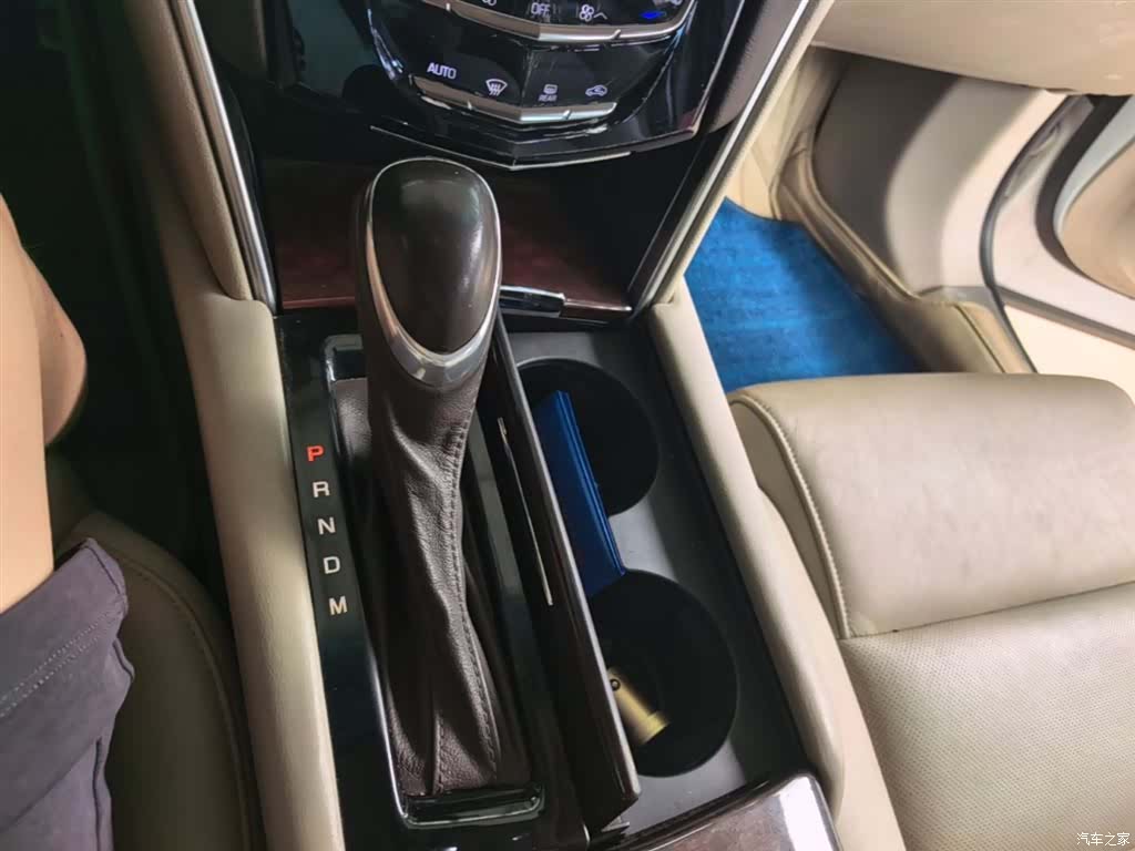 Cadillac XTS, 2016 14