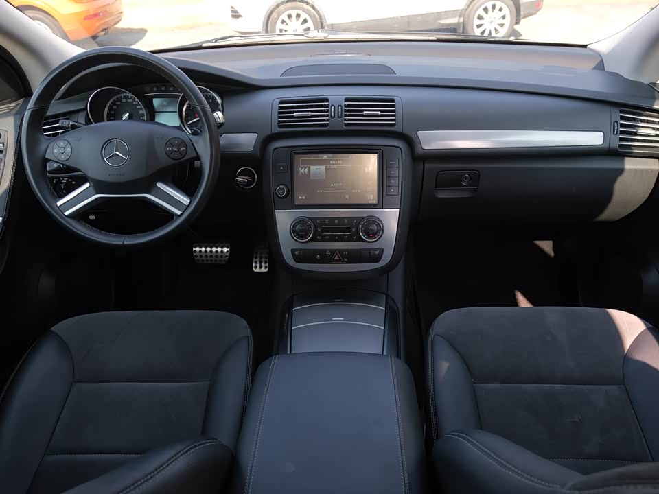 Mercedes-Benz R-class