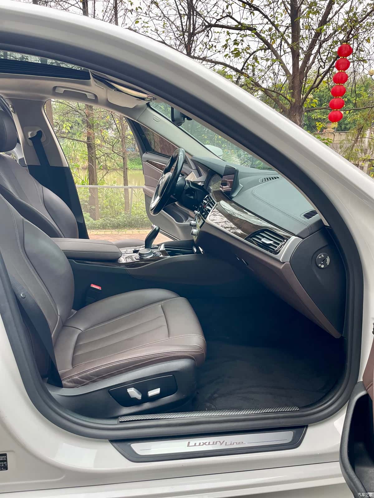 BMW 5 Series, 2019 9