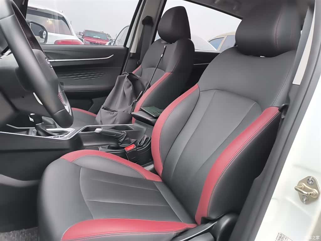 Geely X3, 2021 10