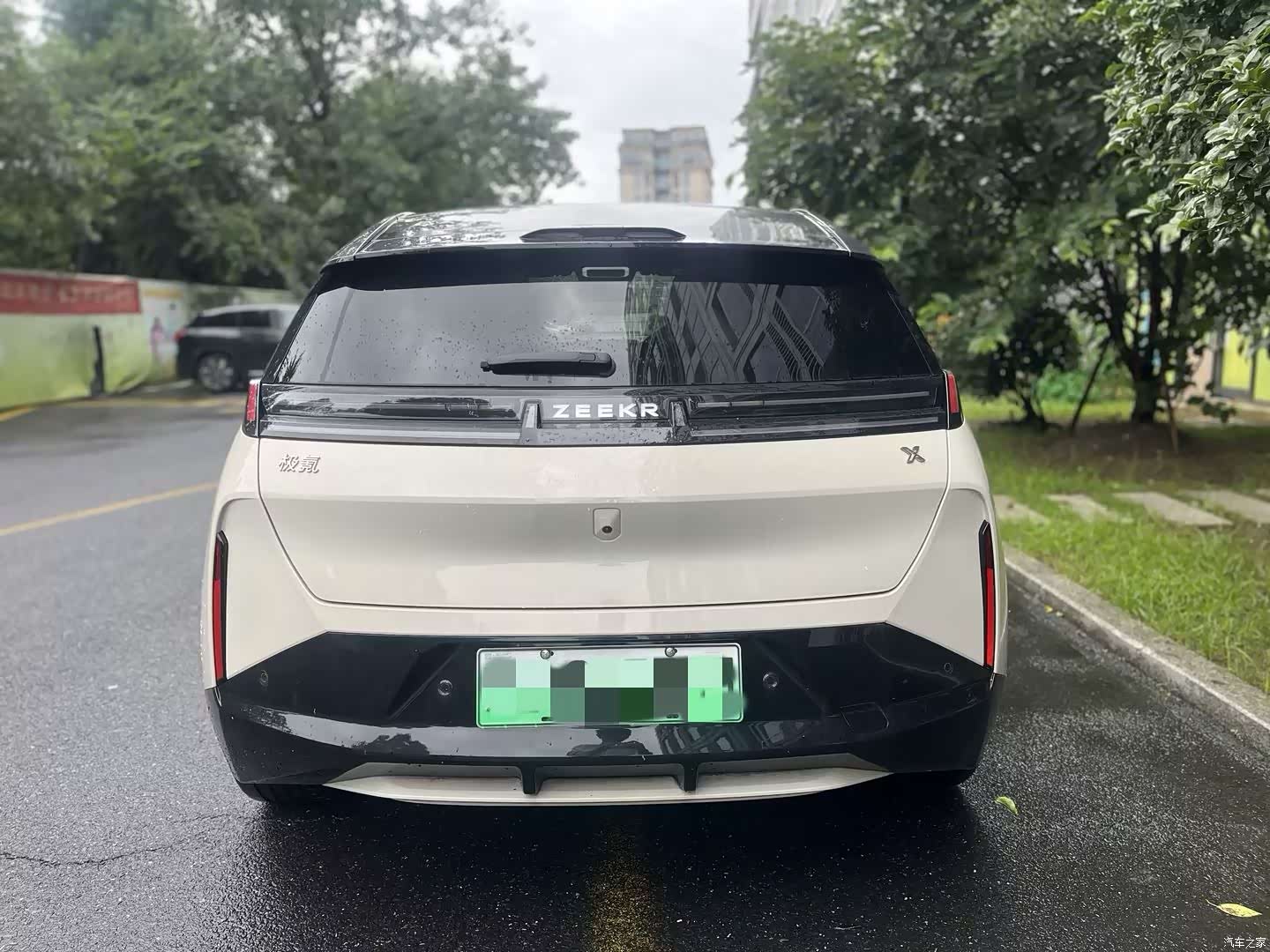 Zeekr X, 2024 2