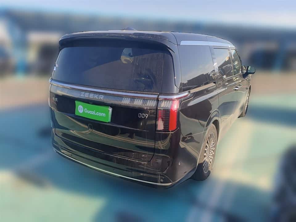 Zeekr 009