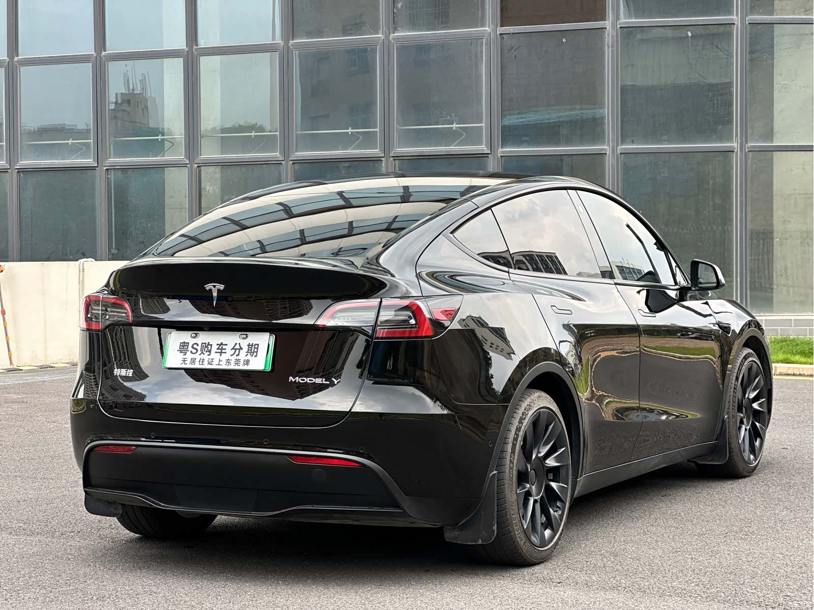 Tesla Model Y, 2021 7