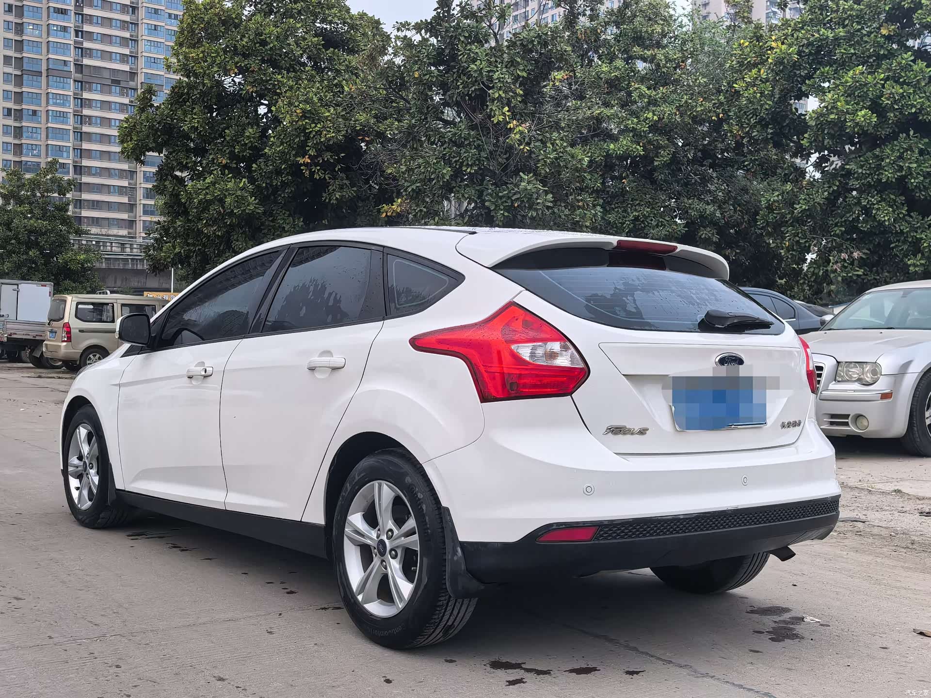 Ford Focus, 2013 6
