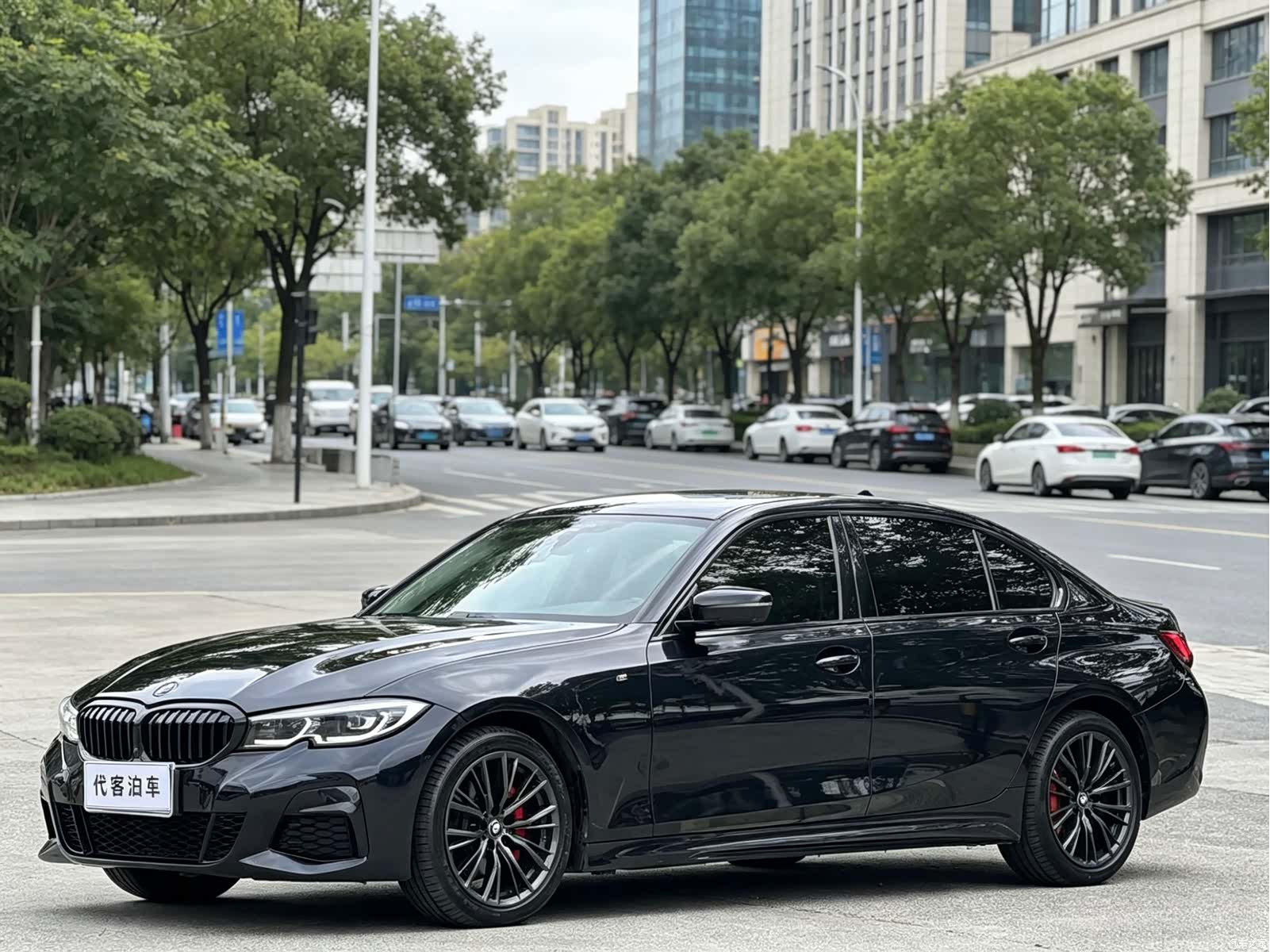 BMW 3 Series, 2021 1