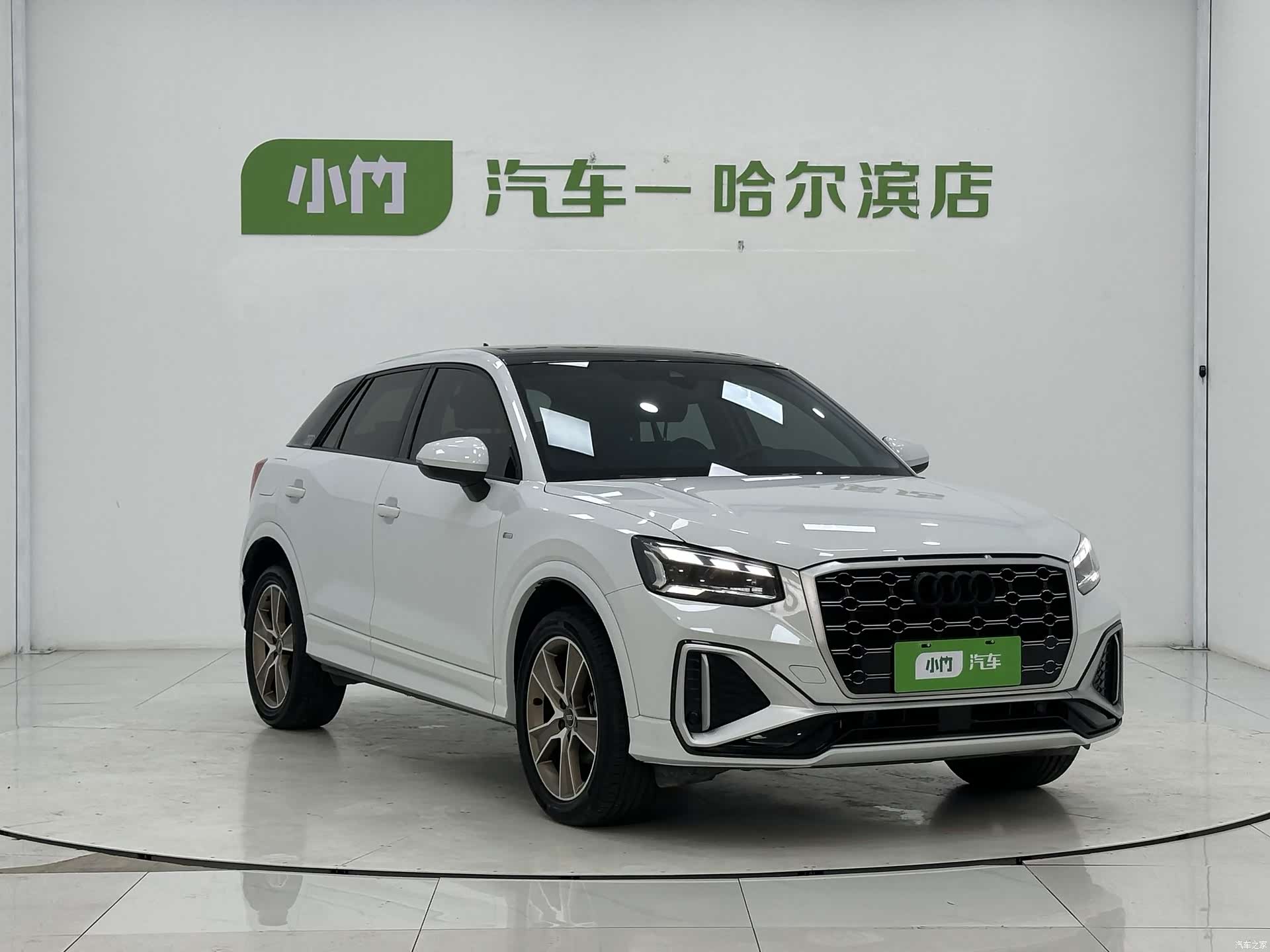 Audi Q2L, 2022 3