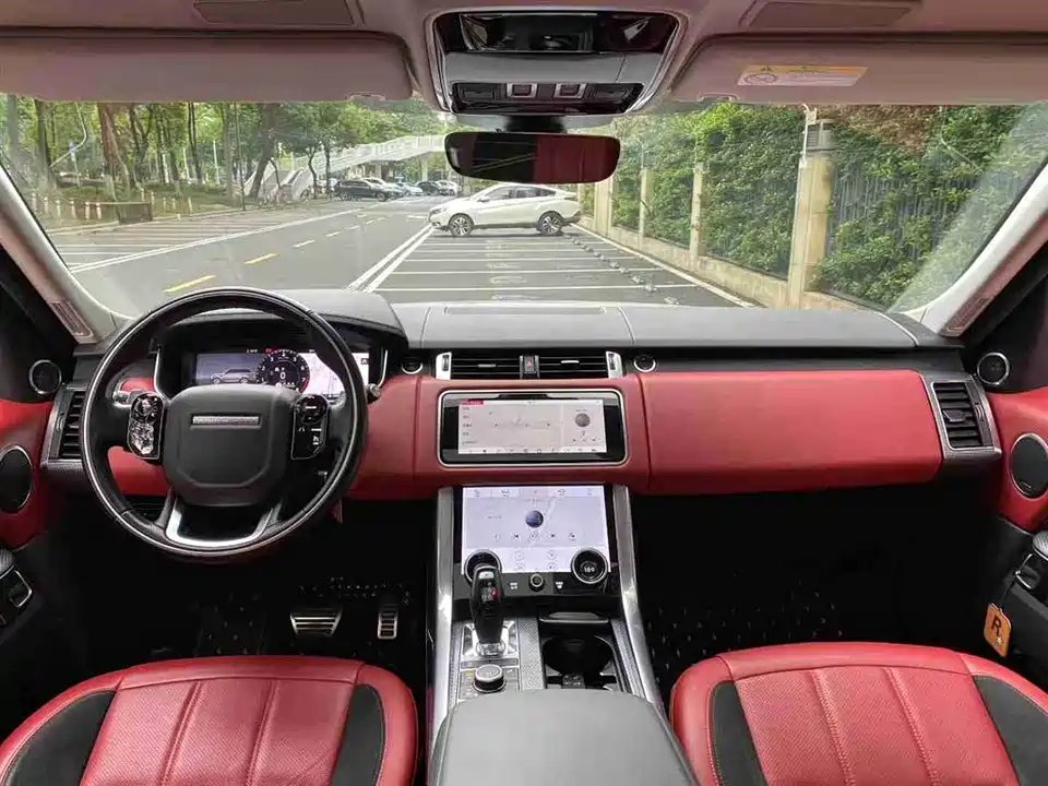 Land Rover Range Rover Sport Land Rover Range Rover Sport