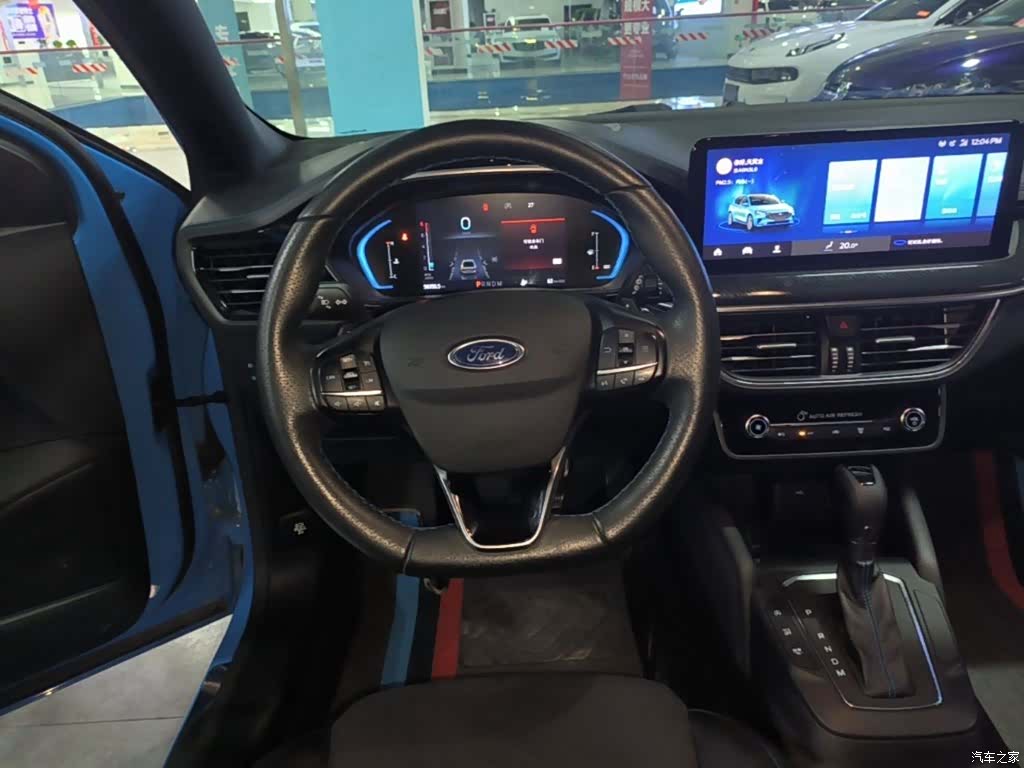 Ford Focus, 2023 11