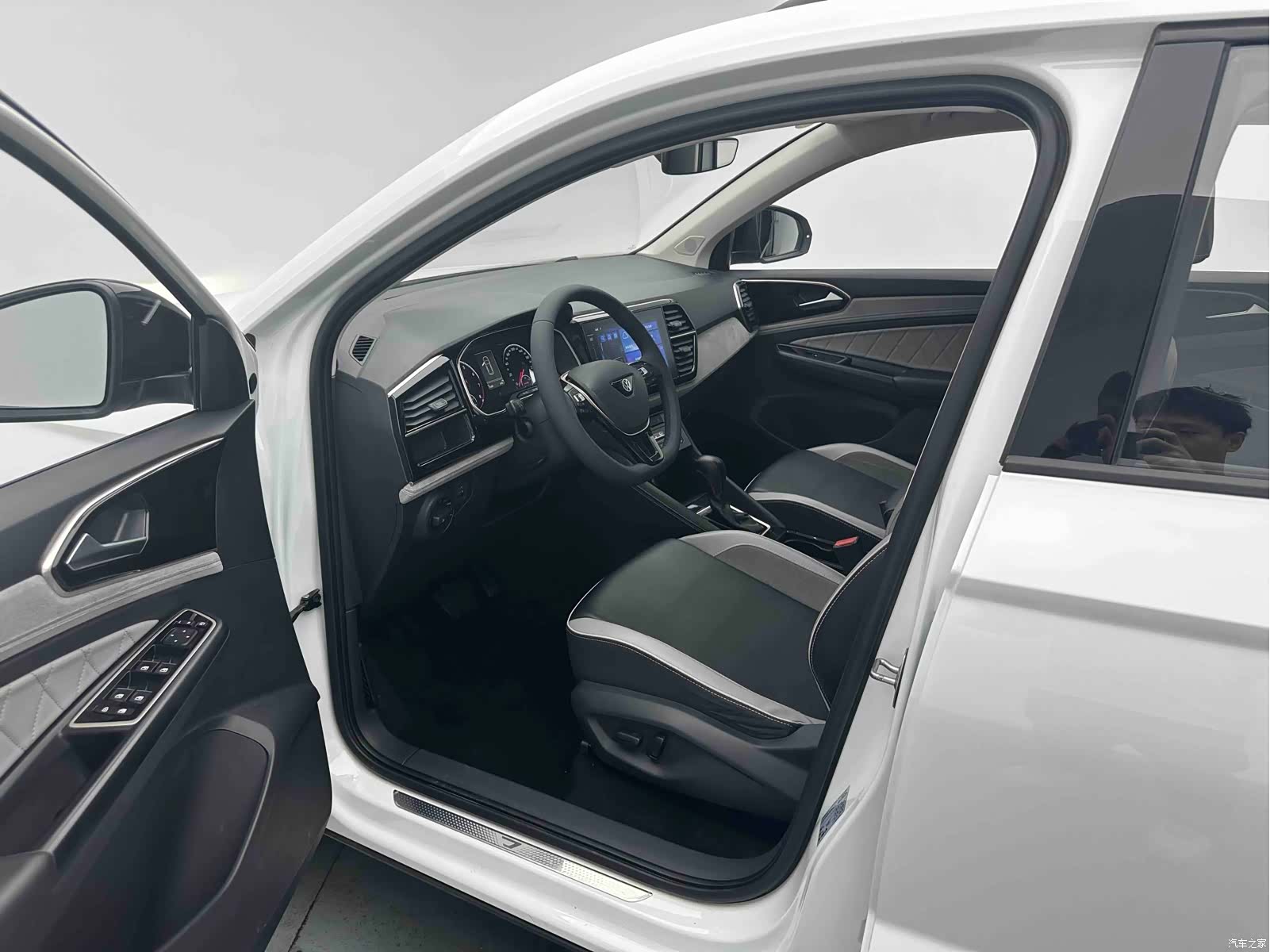 Volkswagen Panda, 2023 9
