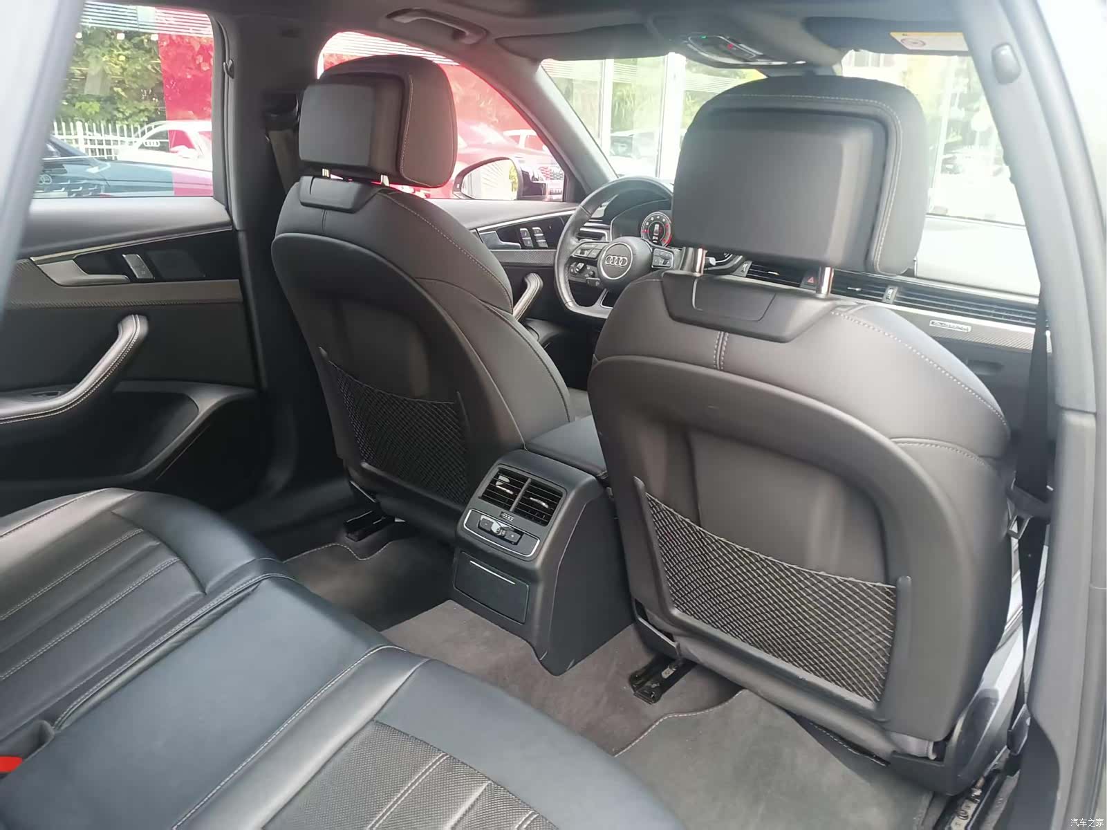 Audi A4L, 2024 10