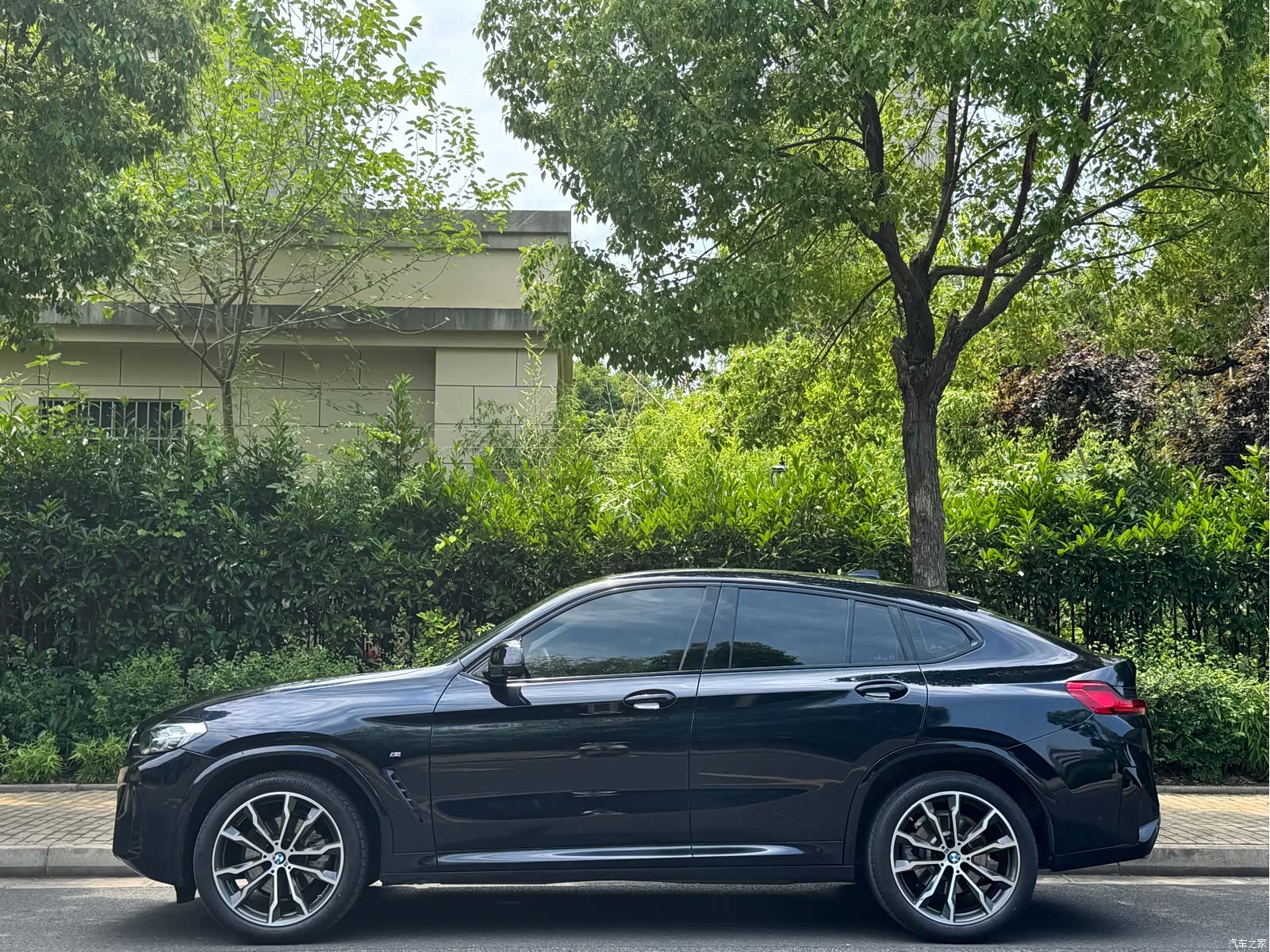 BMW X4, 2022 3