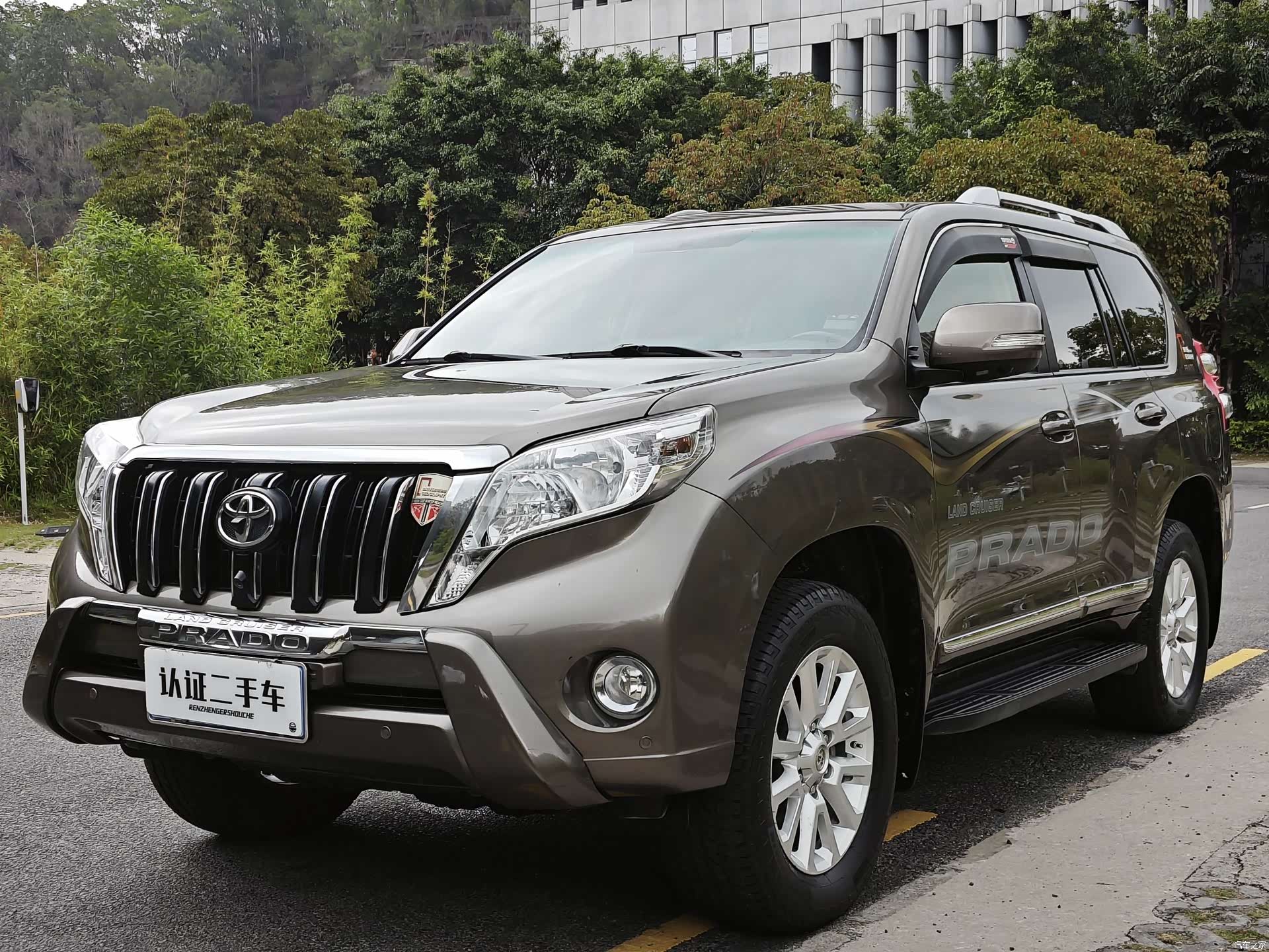Toyota Prado, 2016 1