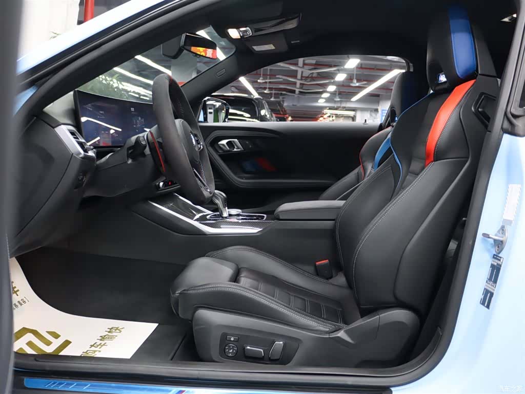 BMW M2, 2025 10