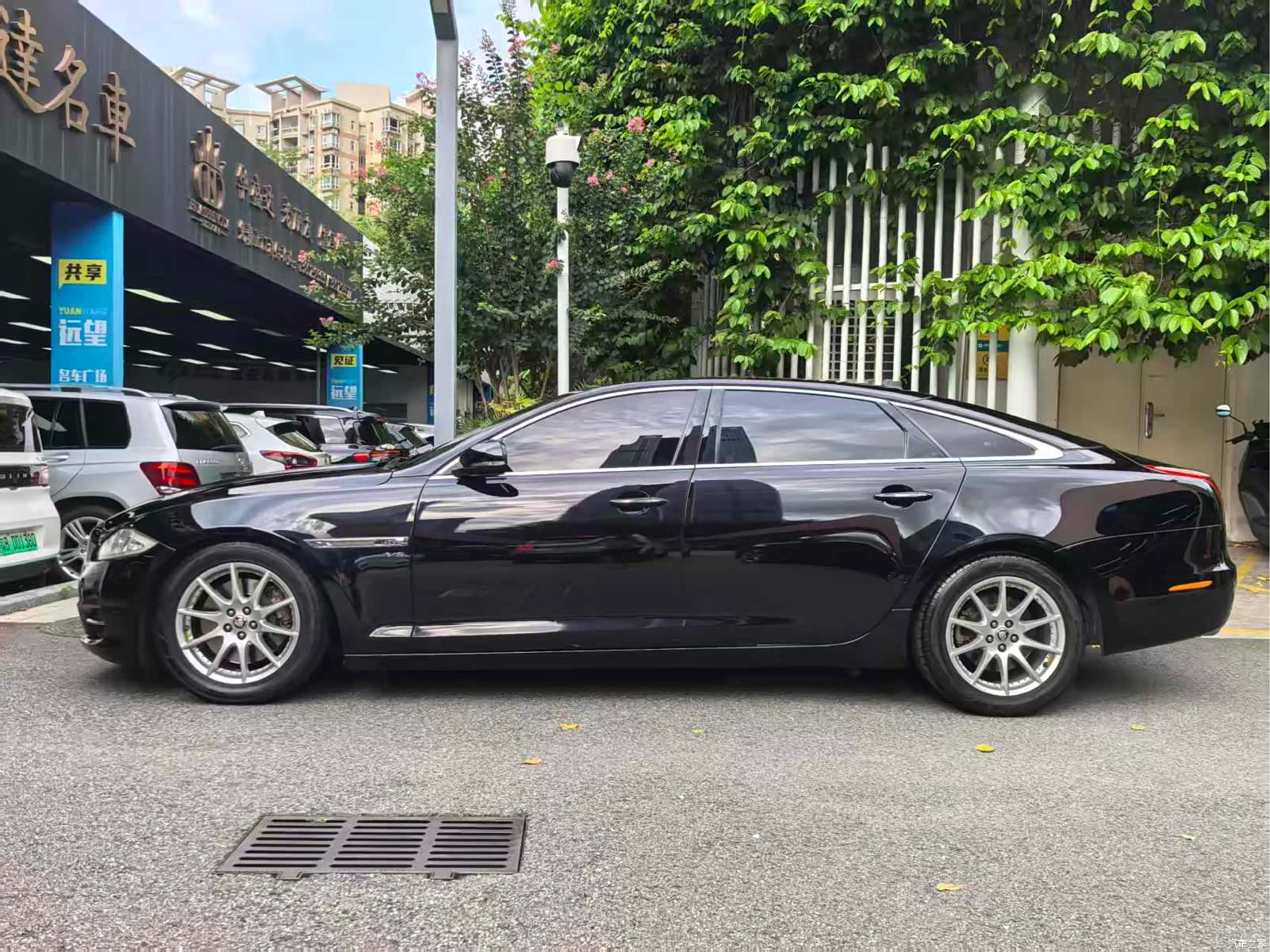 Jaguar XJ, 2013 18