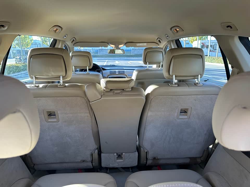 Mercedes-Benz R-class