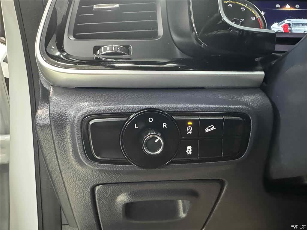 Trumpchi M8, 2021 18