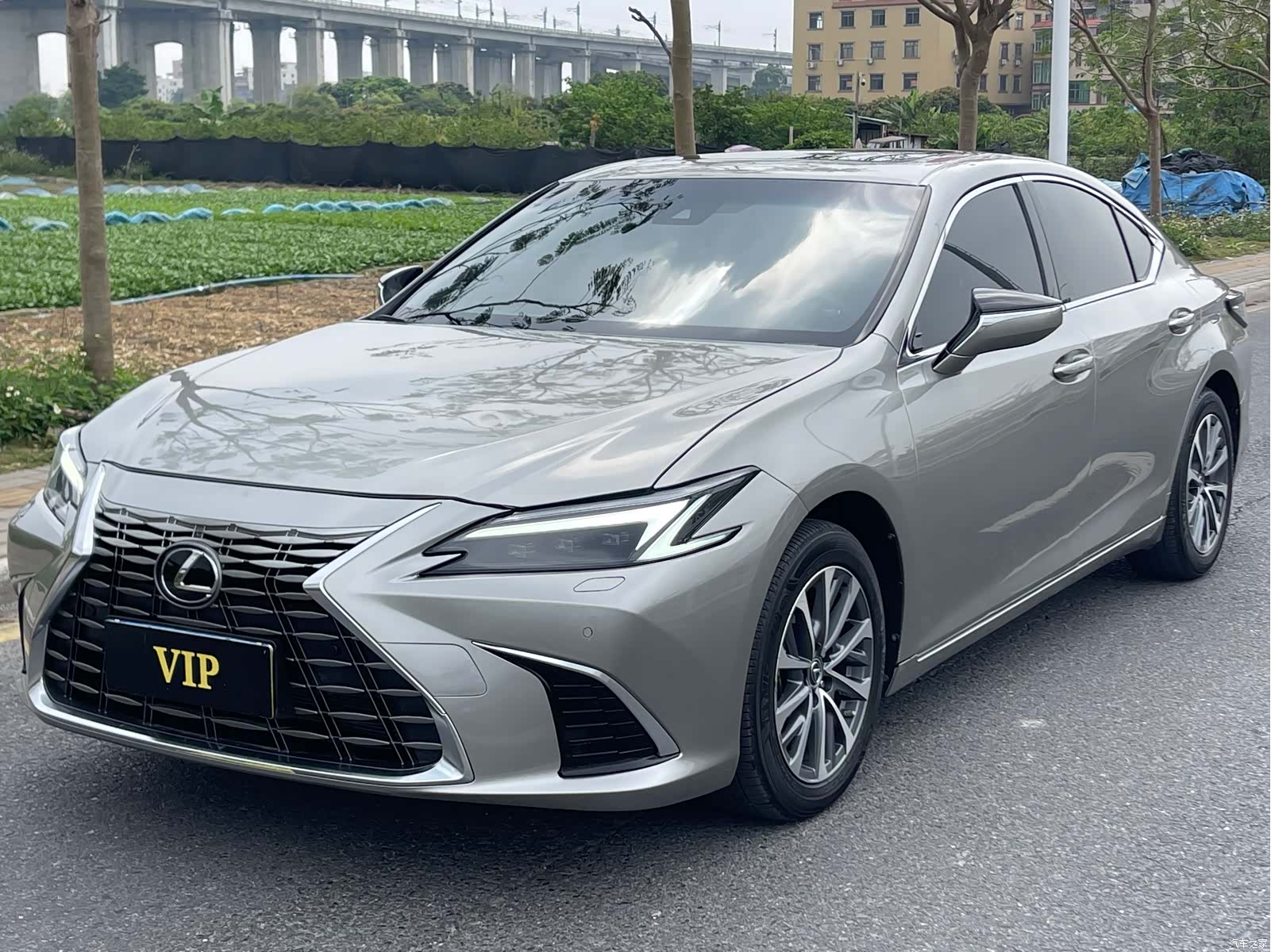 Lexus ES, 2024 1