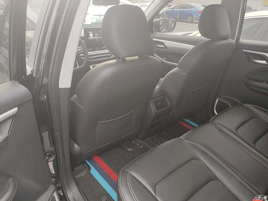 Geely X6, 2020 15