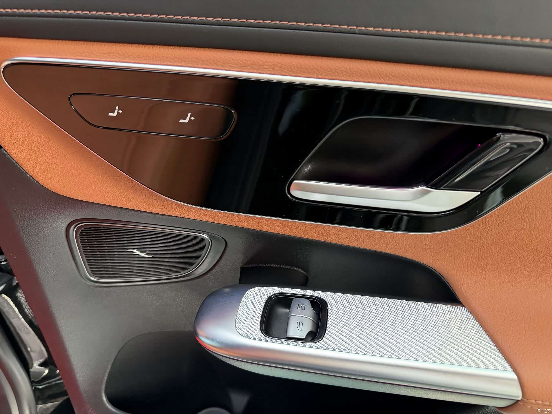 Mercedes-Benz GLC, 2023 4