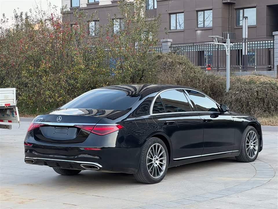 Mercedes-Benz S-class