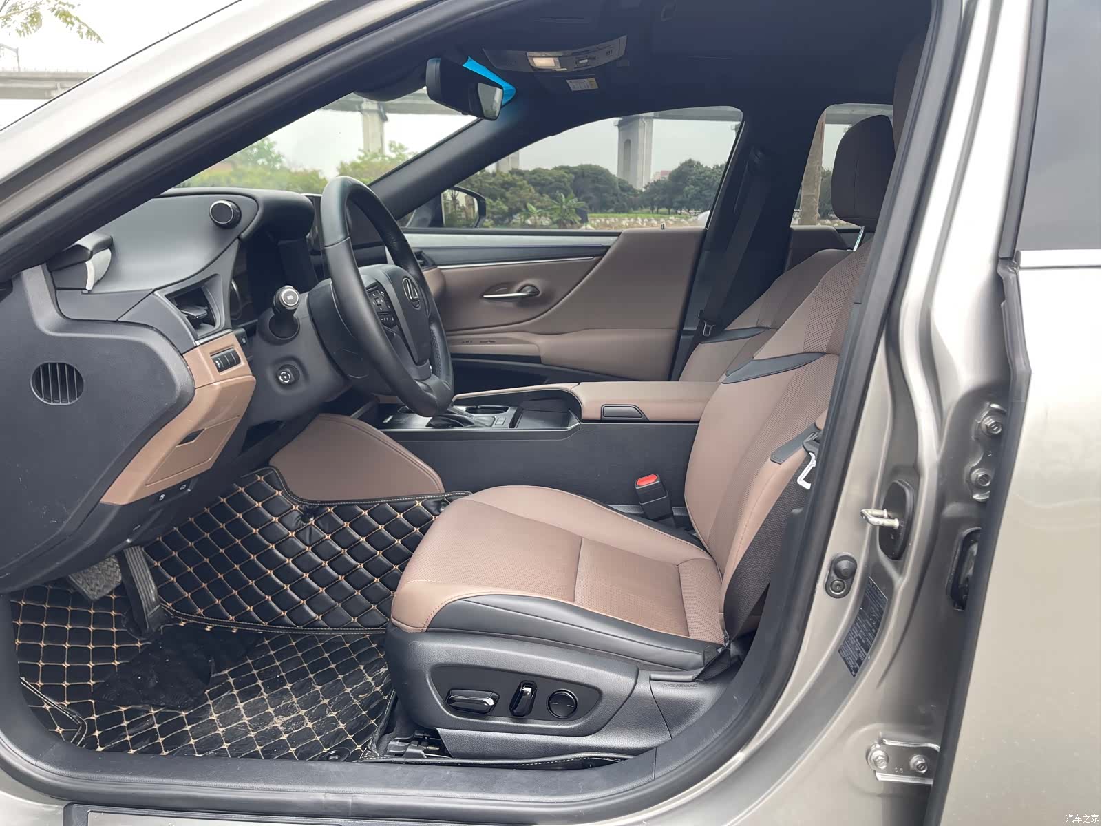 Lexus ES, 2024 20