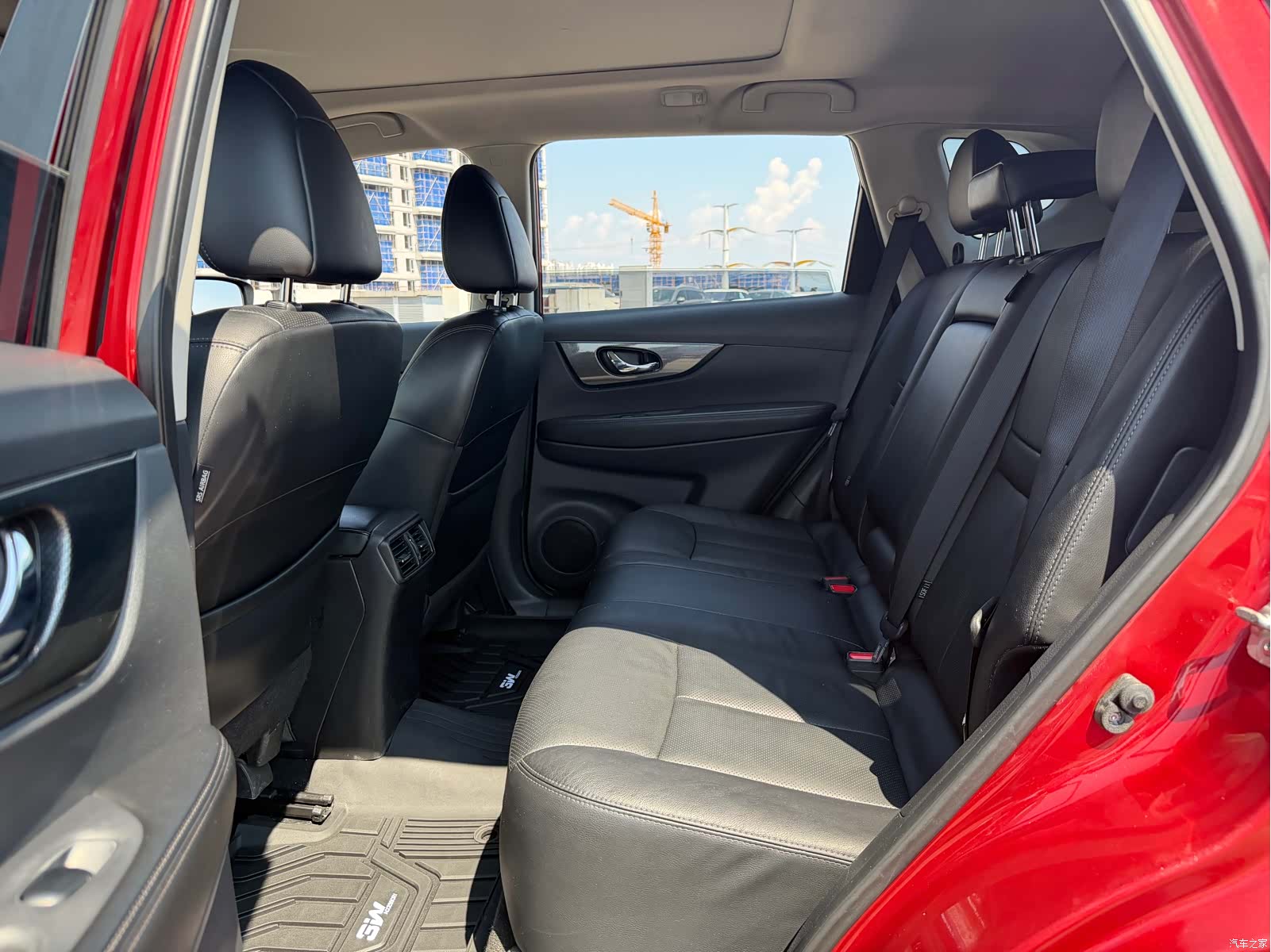Nissan X-Trail, 2016 все фото