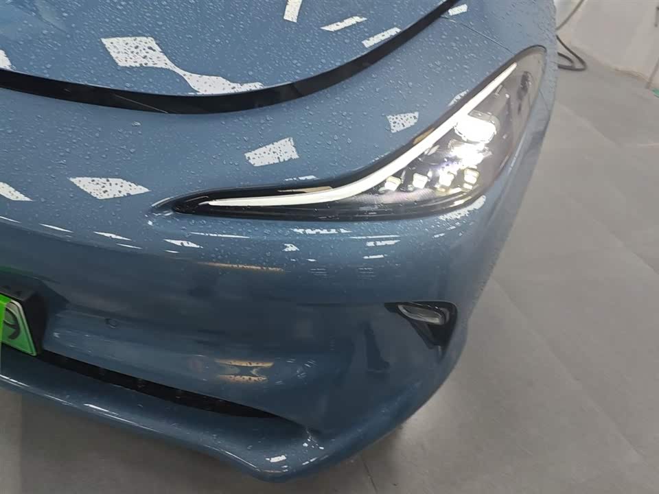 IM Motors Zhiji LS6 IM Motors Zhiji LS6