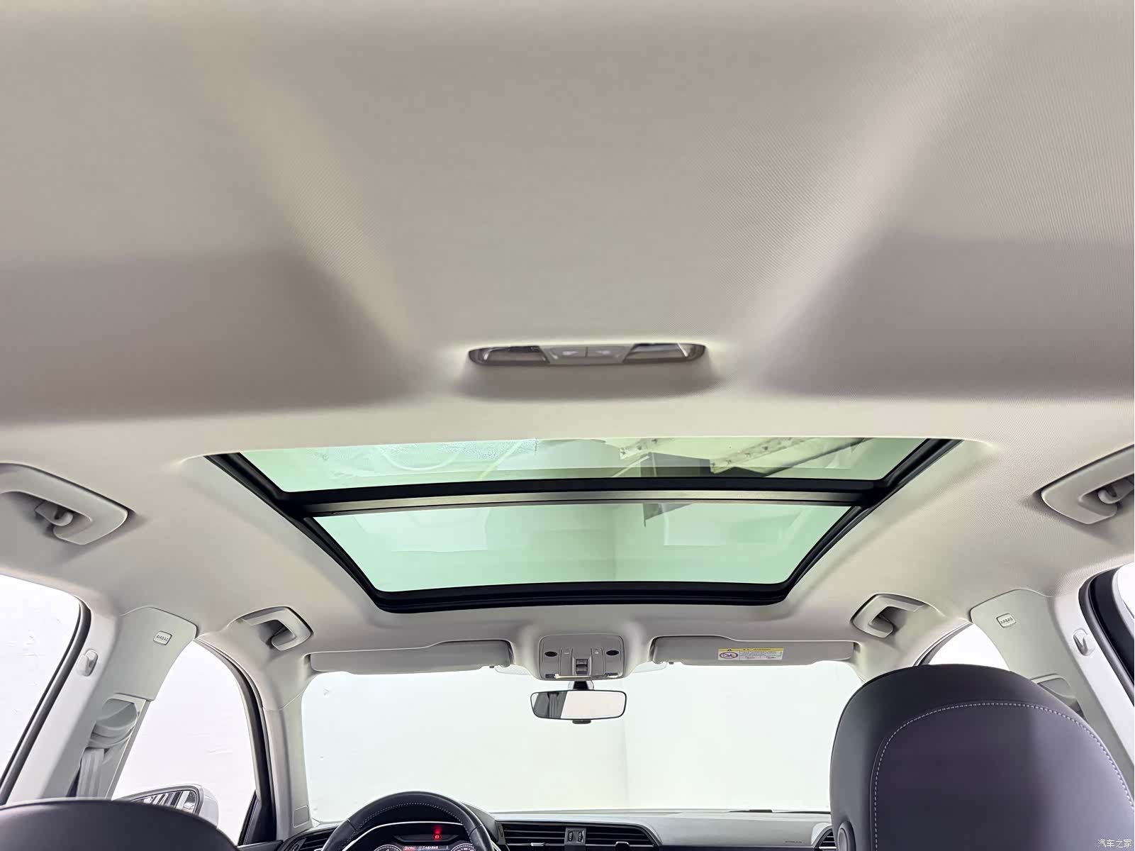 Audi Q3, 2022 16