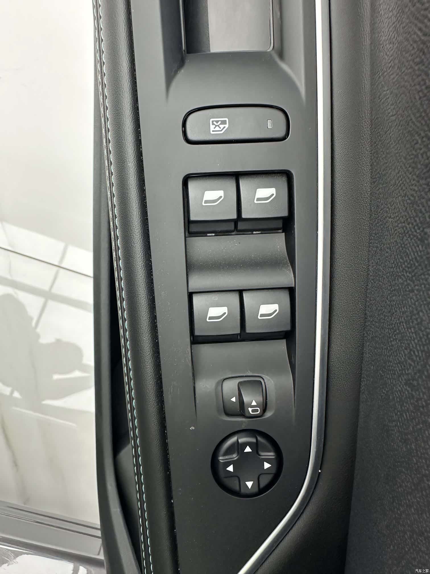 Peugeot 5008, 2026 12