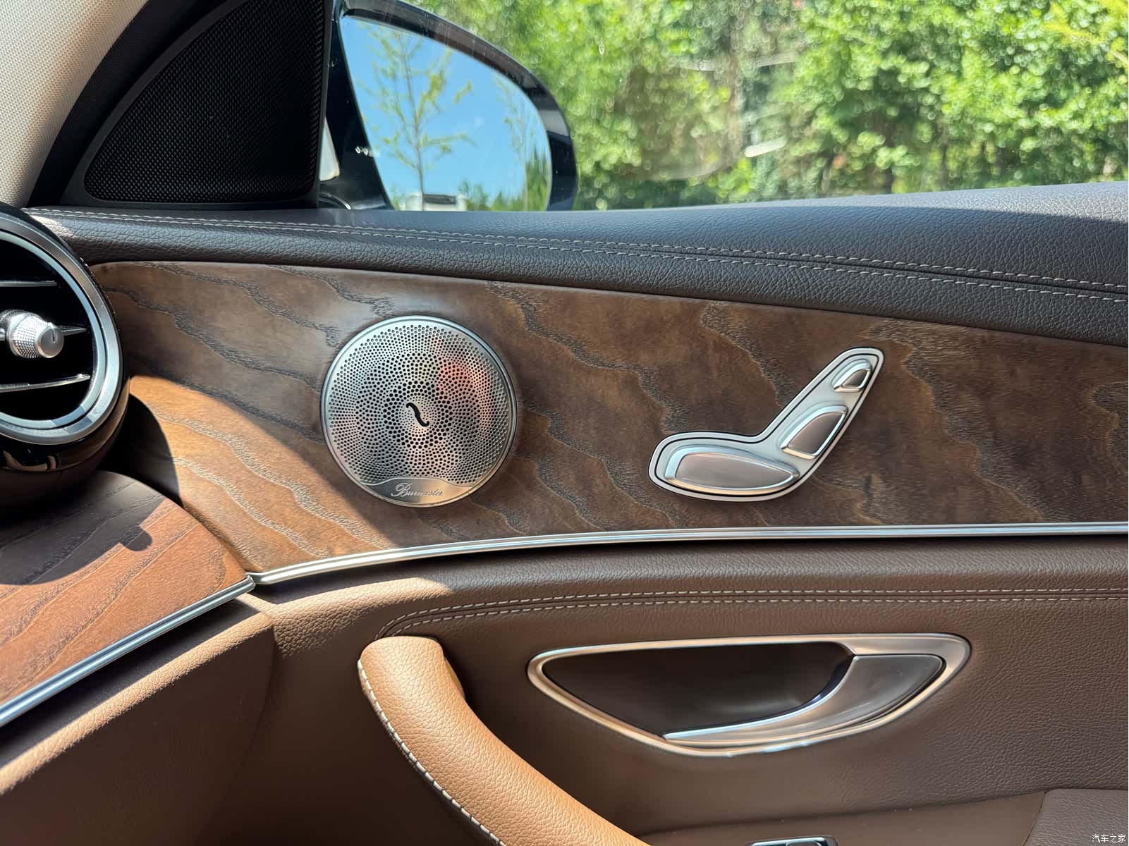 Mercedes-Benz E-Class, 2019 9