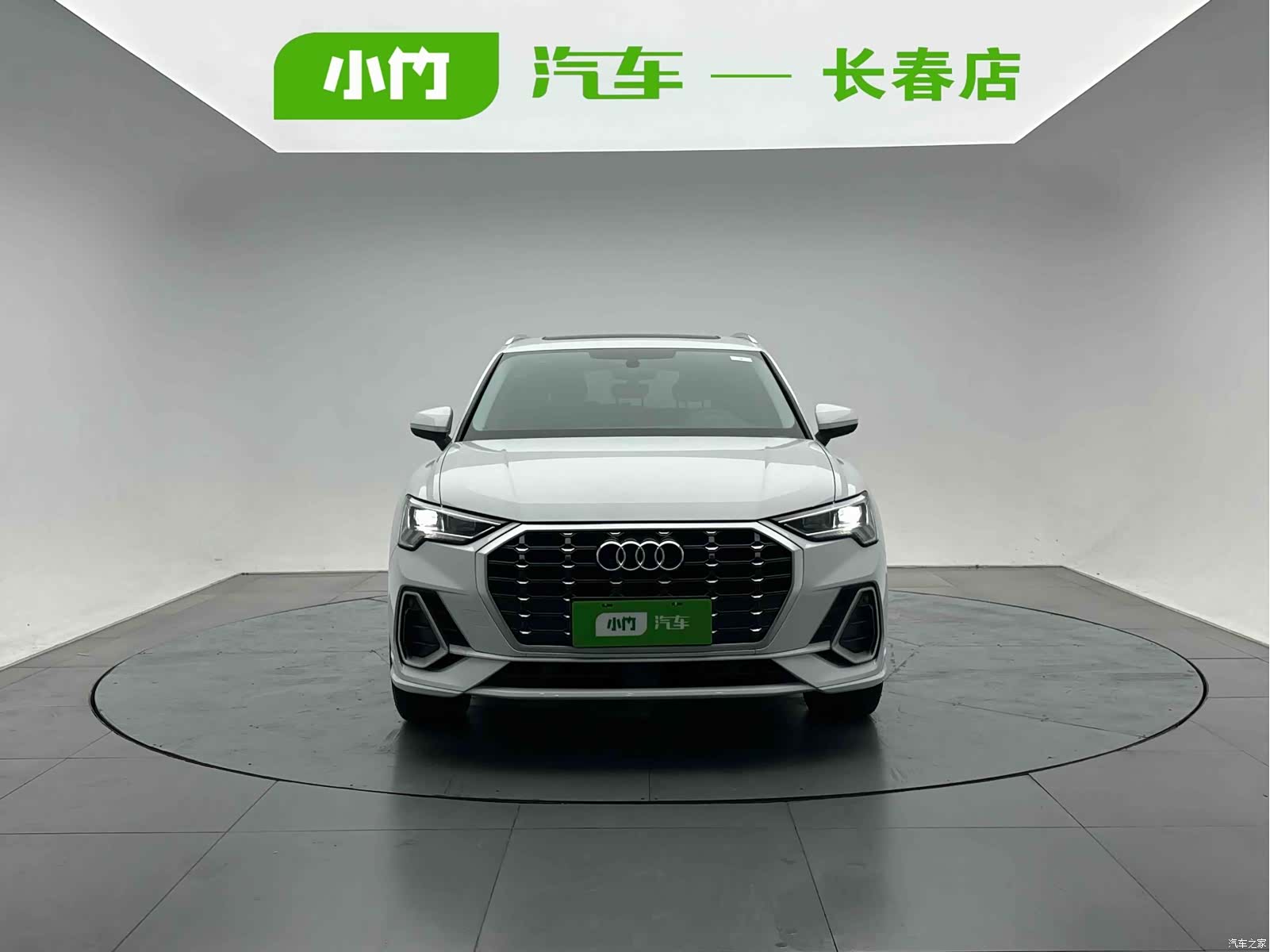 Audi Q3, 2022 2