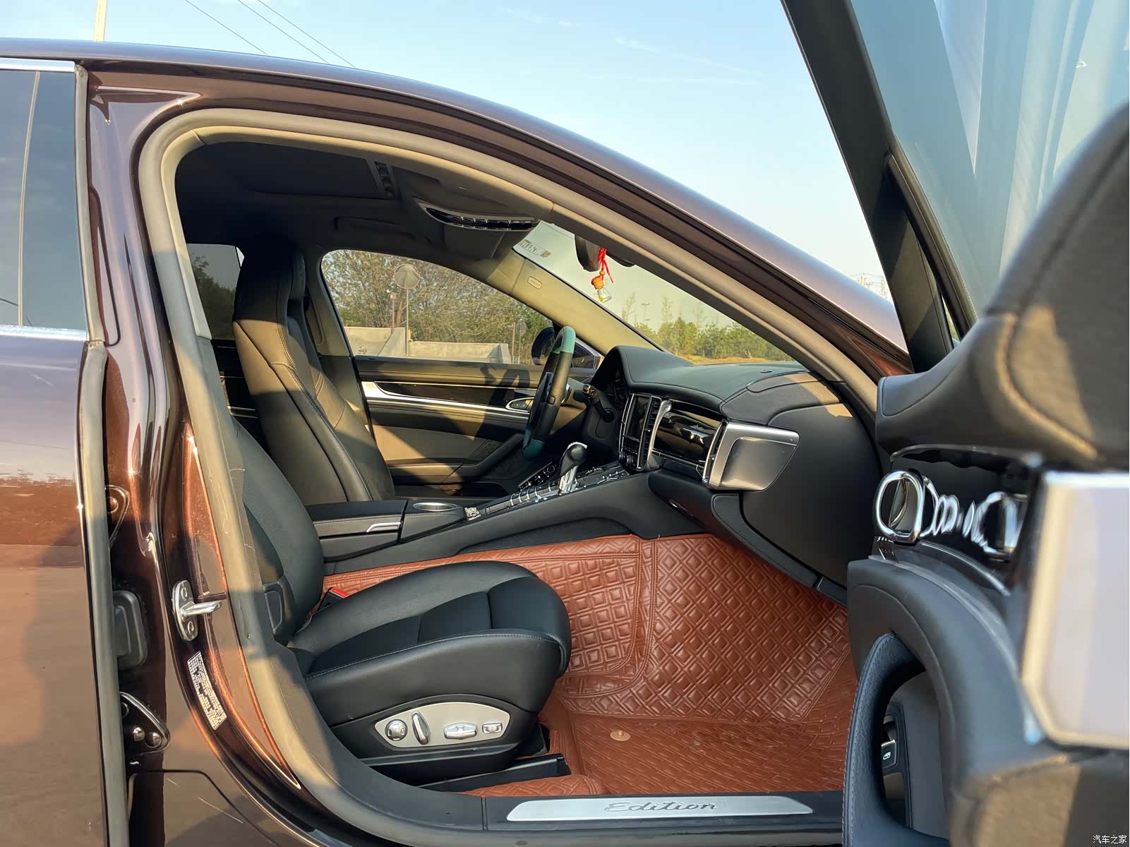 Porsche Panamera, 2016 10
