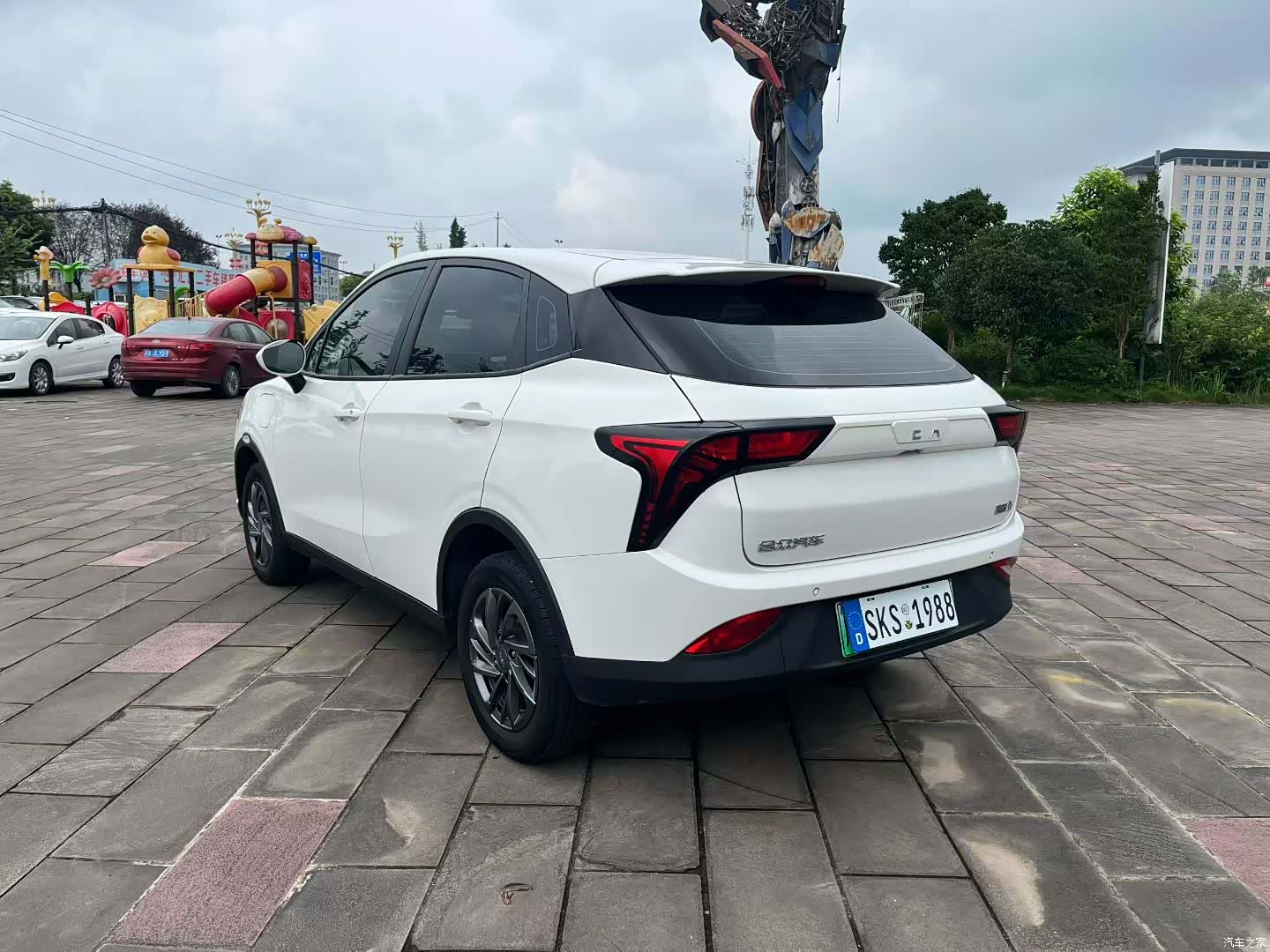 Neta V, 2022 9
