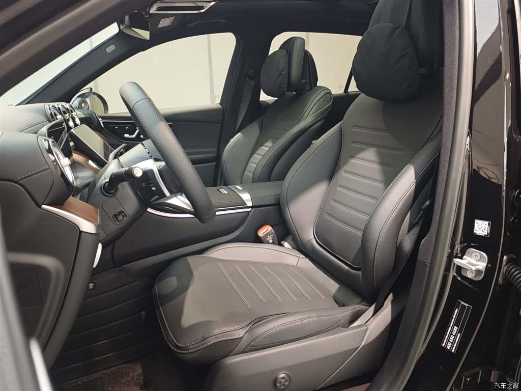 Mercedes-Benz GLC, 2025 7
