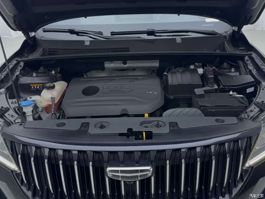Geely X6, 2022 24