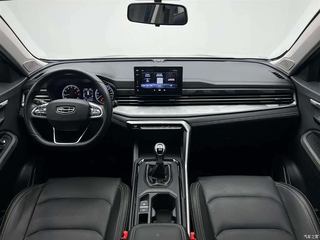 Geely X6, 2022 12