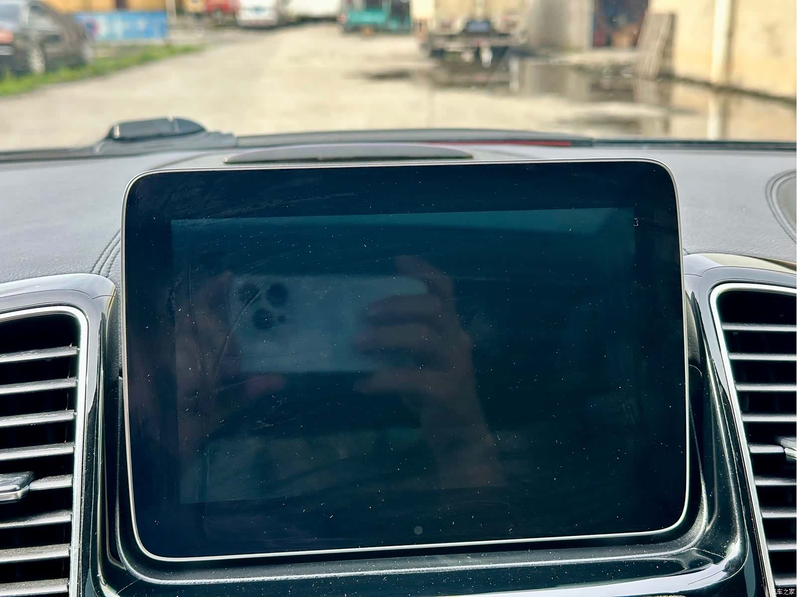 Mercedes-Benz GLE, 2017 32