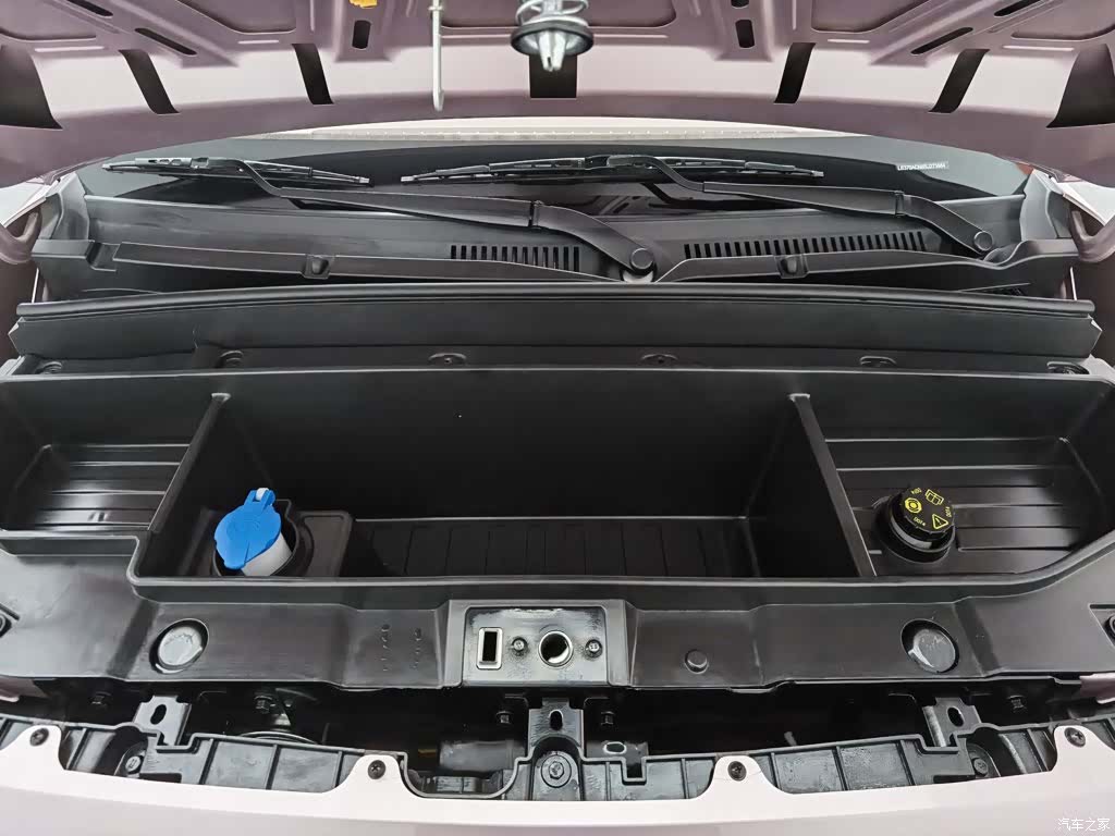Geely Panda, 2026 6